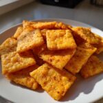 Keto Cheese Crackers